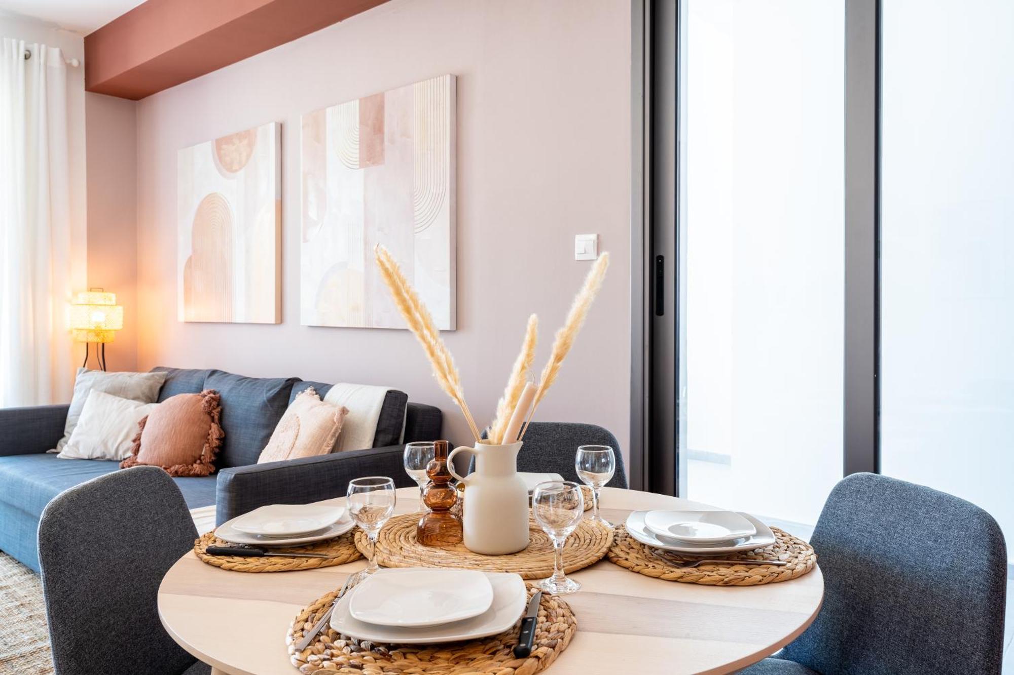 Arion 1-Bedroom Apartment In Larnaca Exterior photo